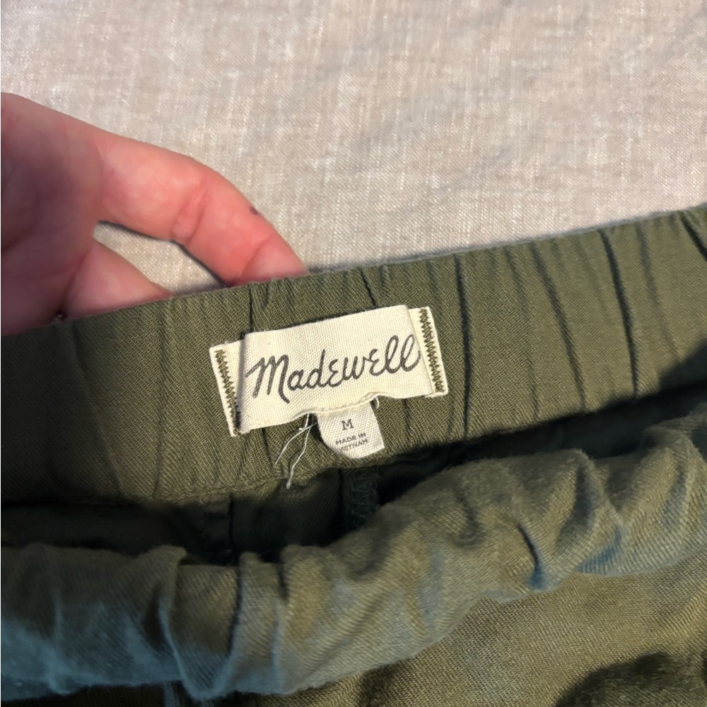 Madewell Khaki Green casual shorts